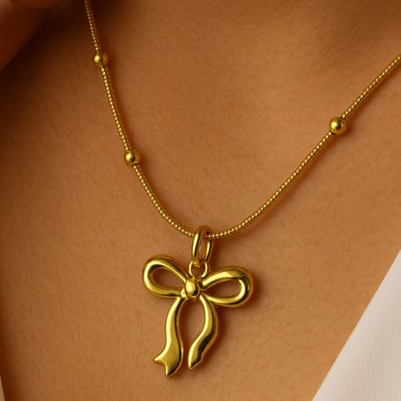 Golden Grace Bow Necklace