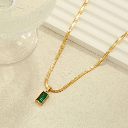 Emerald Aura Bar Pendant